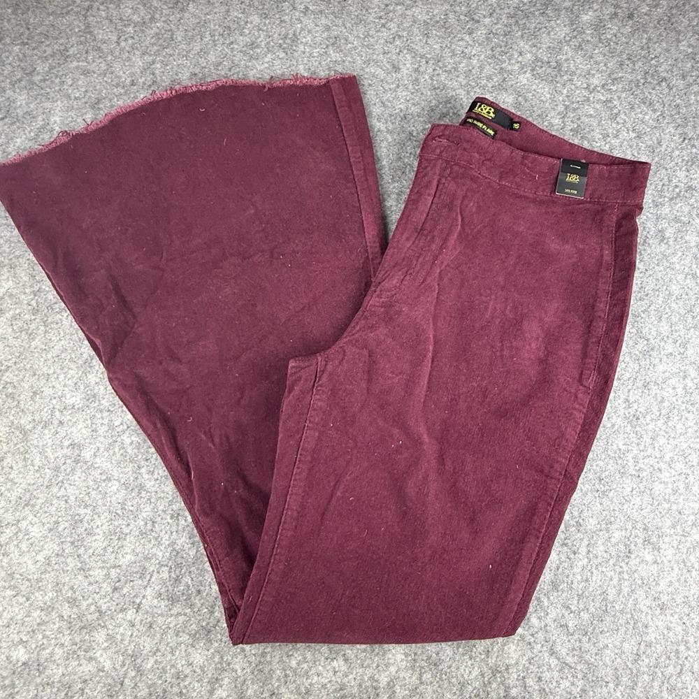 L&B Lucky & Blessed Women's Mid Rise Flare‎ Corduroy Pants Size 16 Burgundy
